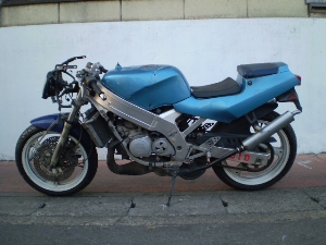 SUZUKI/XYL@RG250K}@VJ21A-1005