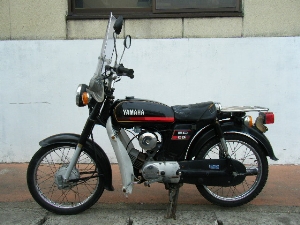 YAMAHA/}n YB50@F5B-8611