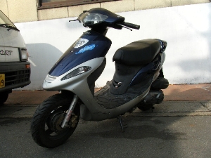 KYMCO/LR@J[U/KYMCO CARO@RFBS2100