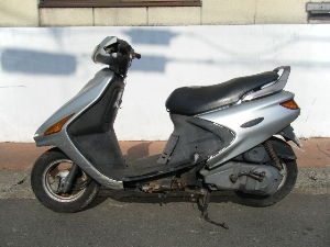 YAMAHA/}n VOiX125i12V)/CYGNUS SE01J-0008