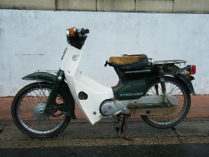 HONDA/z_ X[p[Ju50/CUB@C50-8967