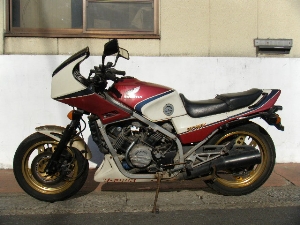 HONDA/z_ VF750F@RC15-1006