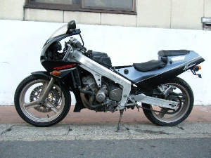 HONDA/z_ CBR250@MC19-1007