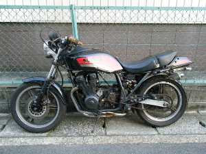 KAWASAKI/JTL@GPZ400F(84')  ZX400A-0275