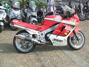 KAWASAKI ZX-10 1000   ZXT00B-0083