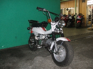 HONDA/z_ XJu90i6V)/POSTCUB@MD90-1502
