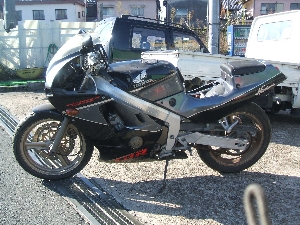 HONDA/z_ CBR250R MC19-1001