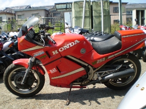 HONDA/z_ VT250F@MC08-1082