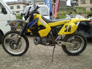 SUZUKI/XYL@RMX250S@SJ14A-1021