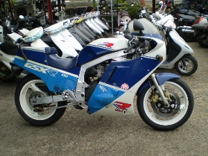 SUZUKI/XYL@GSX-R1100(89Nj@GU74A-1038