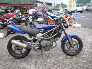 HONDA/z_ VTR250V2S@MC33-1003