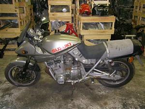 SUZUKI GSXカタナ750 GS75X-1175
