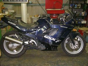 SUZUKI GSXF400 GK74A-1004