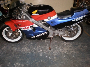 HONDA/z_ VFR400R(12V)  NC24-1001