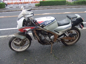 YAMAHA/}n FZR250@2KR-2112