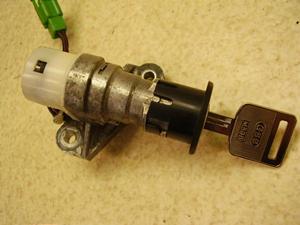 `Cm/ choinori  CL[BOX CZ41A-1095