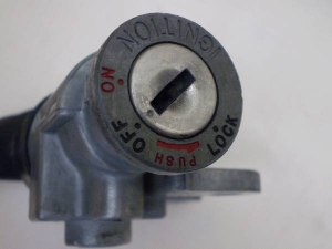 WF}50/ Gemma (12V) L[Zbg CS50-1415