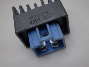 YB-150 M^[(12V) F5B-8930