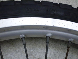 WFx200/ DJEBEL   tgzC[^C SH42A-0400
