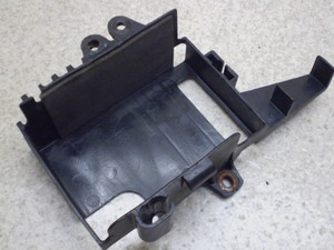 x[K80(6V)/ BELUGA  obe[BOX 5G3-1072