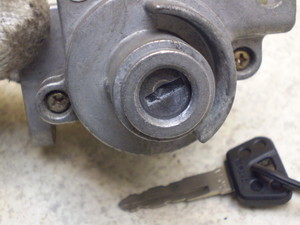 }WFXeB125/ MAJESTY CL[BOX 5CA-7062