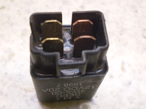 BW'S100/ r[EBY/ r[EBY100/ BWfS / r[EBY/ BWS  Cq[Y A102-1037