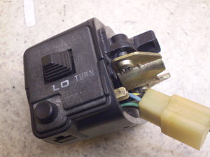 WF}80/ Gemma (12V) nhXCb` CC11A-1005