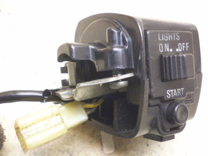 WF}80/ Gemma (12V) nhXCb`E CC11A-1005