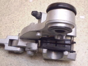 BESBI125 DAELIM/ fC tgu[LLp[ LE8SA5N-DS610