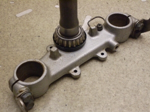 uR225/ BRONCO  Xe 5BT-0030