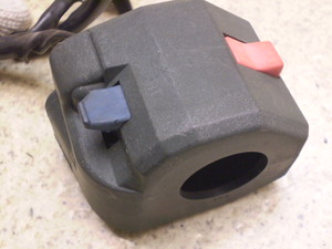 UUX400/ XANTHUS nhXCb`E ZR400D-0050