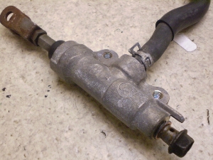 TT-R250/ TTR250   A}X^[V_[ 4GY