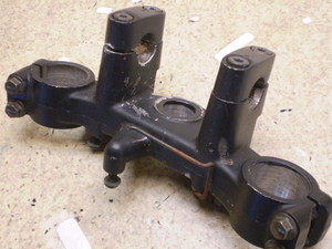 Z[225/ SEROW225 gbvubW 1KH-0465