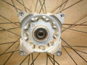 TS200R tgzC[^C SH12A-1028