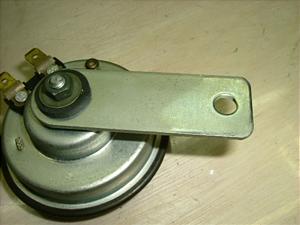 AvIU/ WO AvI50/ JOG APRIO   z[ SA11J-2531