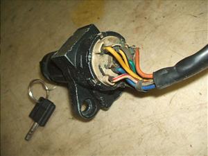 RS125/ AvA/ Aprilia   CL[BOX AB/1-0754