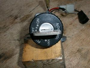 `v50/ CHAMP  CL[BOX 54V-3763