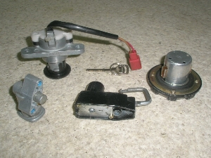Cg50 L[Zbg UA04J-0479