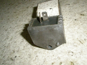 G|50(6V)/ EPO M^[ RV50-1172