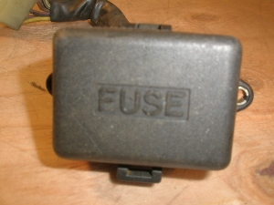 GB250Nu}/ Nu}250/ CLUBMAN   q[YBOX MC10-1032