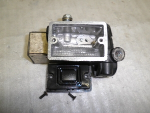 oIX250/ BALIUS tg}X^[V_[ ZR250A-1043