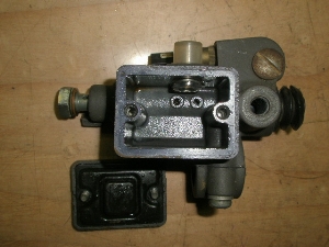 xXp4ev50/Vespa/ PIAGGIO/ sAWI  tg}X^[V_[ ZAPC2610