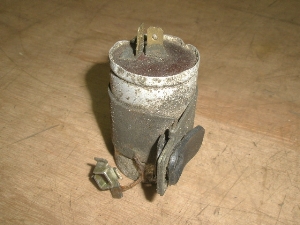GT185 ECJ[[ GT185-4377