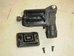 RSvJ50/ AvA/ Aprilia/ RS50    tg}X^[V_[ ZD4LCD000TS0000