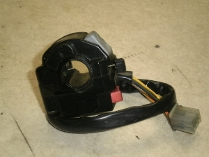 Z[225/ SEROW225 nhXCb` 4JG-1103