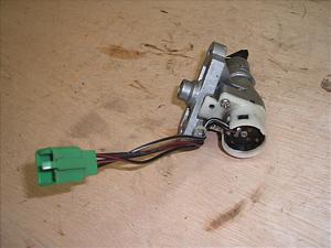 `Cm/ choinori  CL[BOX CZ41A-1036