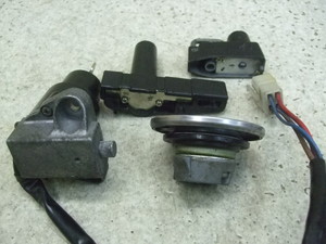 FZR250 L[Zbg 2KR-1749