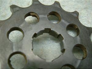 CR125 hCuXvPbg JE01-1400