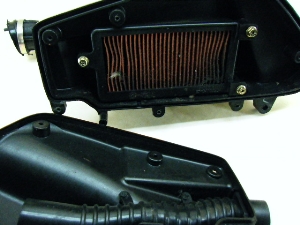 LR CARO100/ KYMCO/ J[ GAN[i[BOX RFBS620FB31700