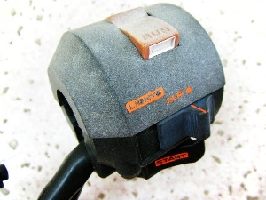 VTZ250 nhXCb`E MC15-1101